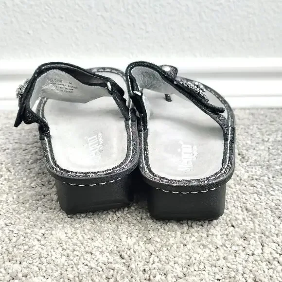 Alegria Size 41 US 10.5/11 Carina Black Metallic Snake Print Jewel Thong Sandals - Picture 3 of 7